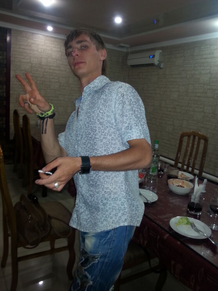  ,   Max, 34 ,   ,   , c 