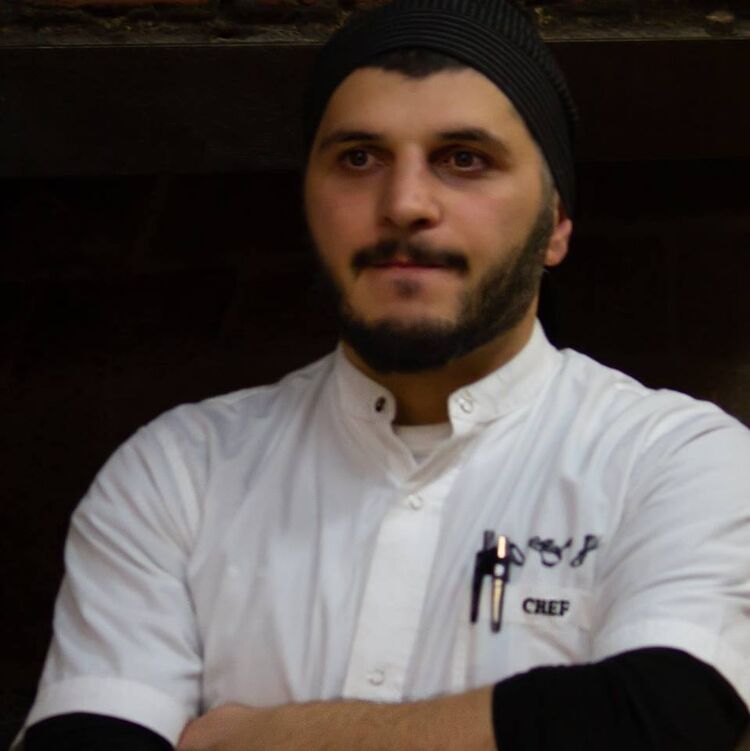  15510873  Giorgii, 36 ,    