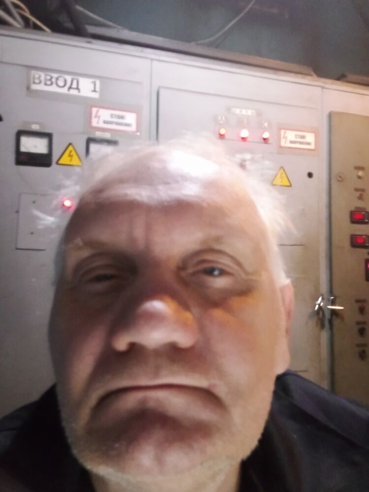  43011853  , 52 ,    -