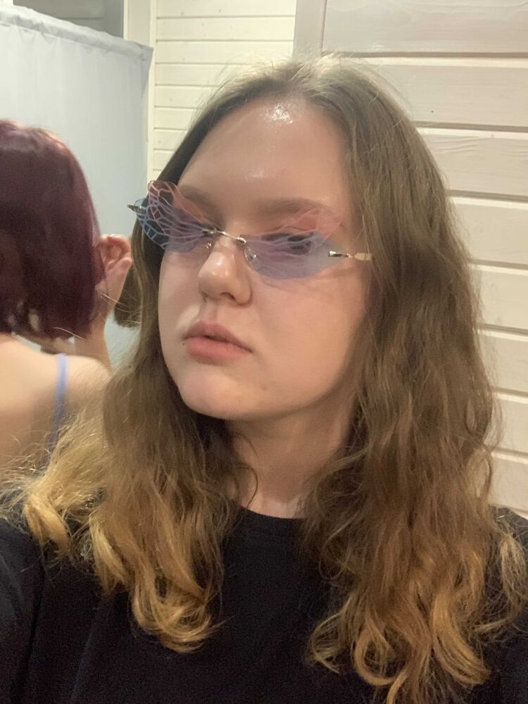  26064753  , 24 ,    -