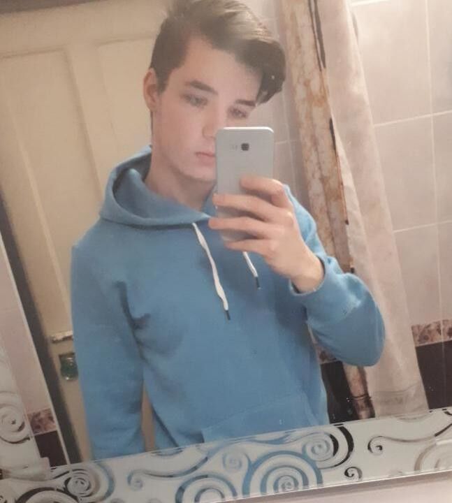  19006843  , 26 ,    -