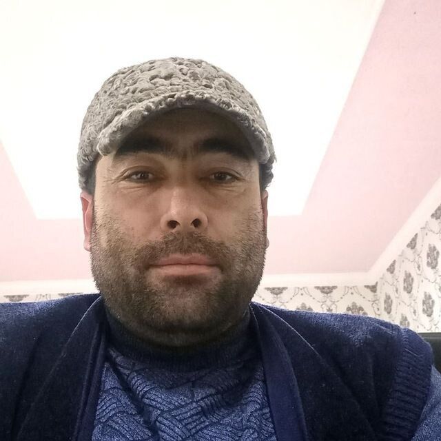  37661973  Temur, 35 ,    