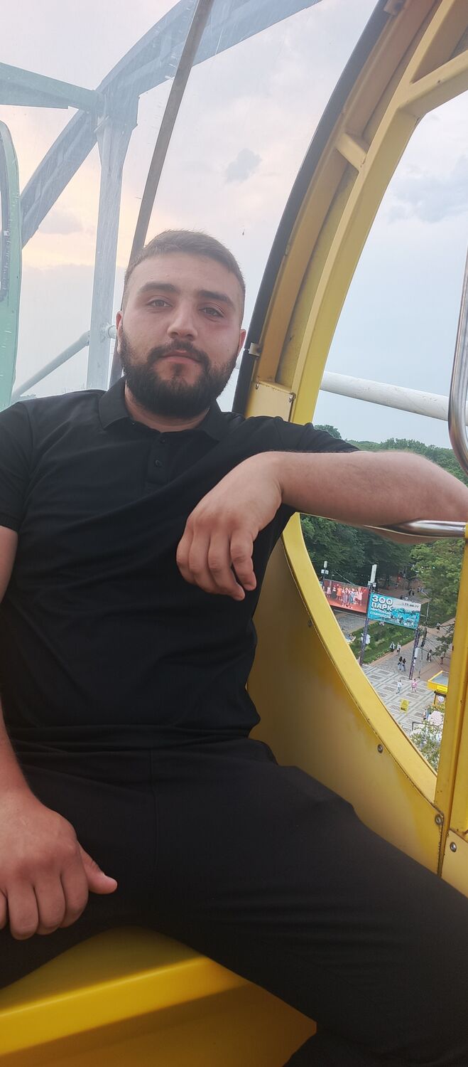  52893463  , 29 ,    