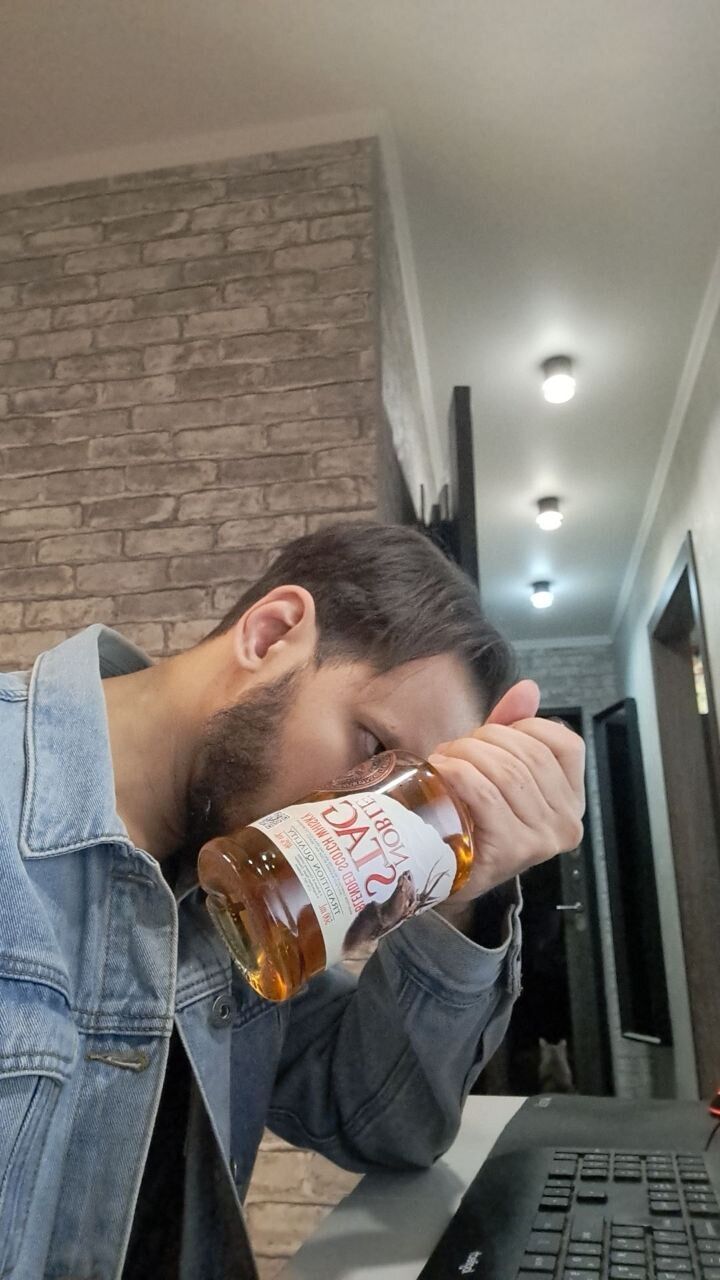  51389903  , 27 ,    
