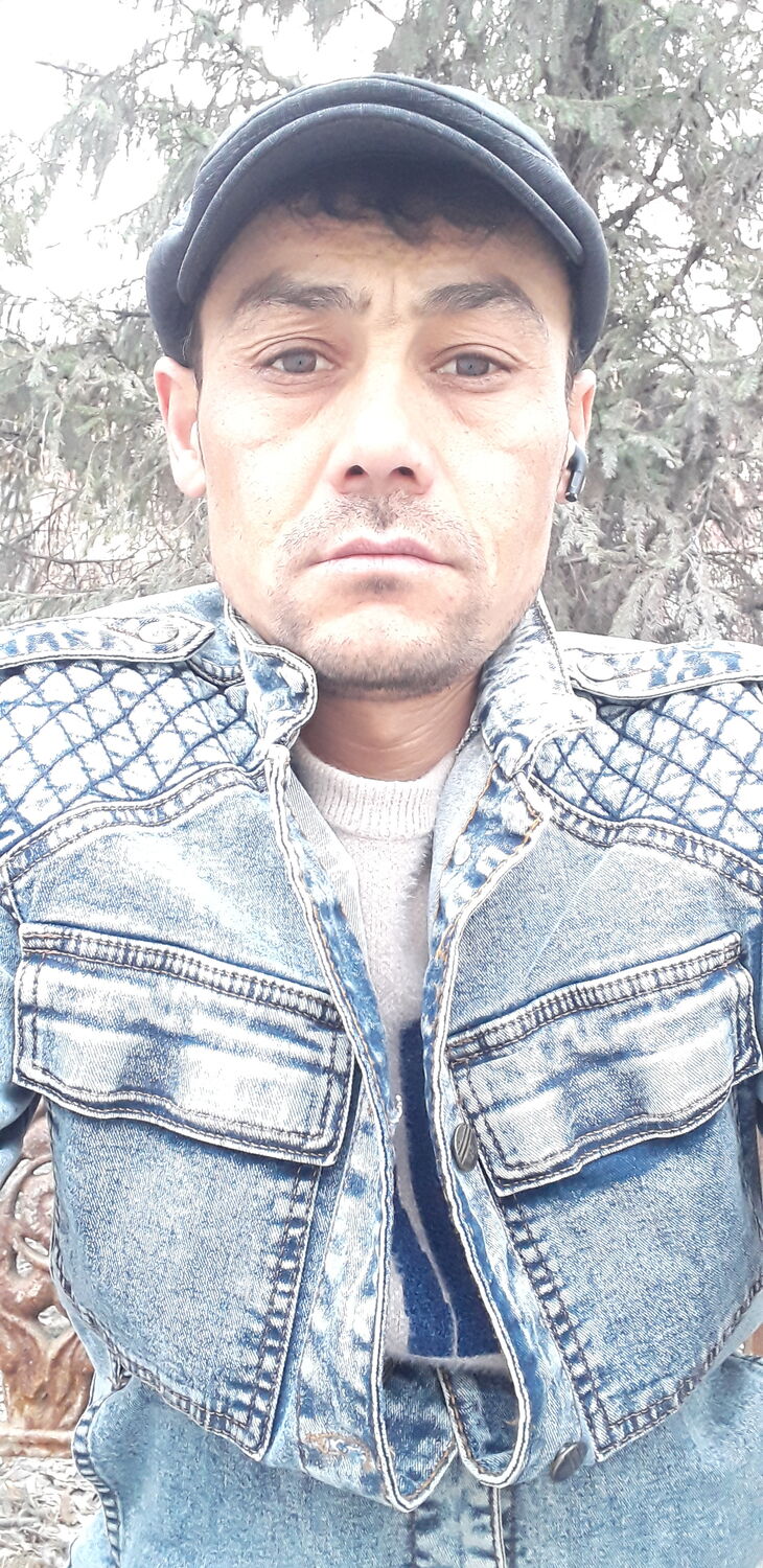 ���� 34179983 ������� Akbar, 40 ���, ���� ���������� � ������������