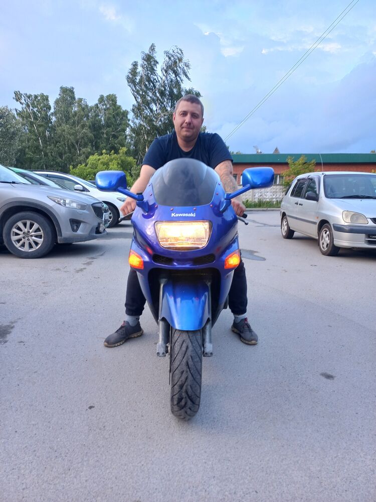  35906063  , 28 ,    