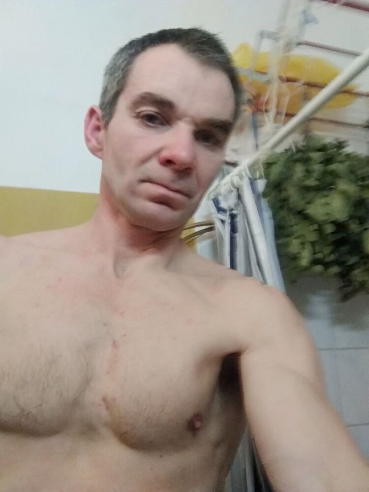  ,   Robert, 48 ,   ,   , c 