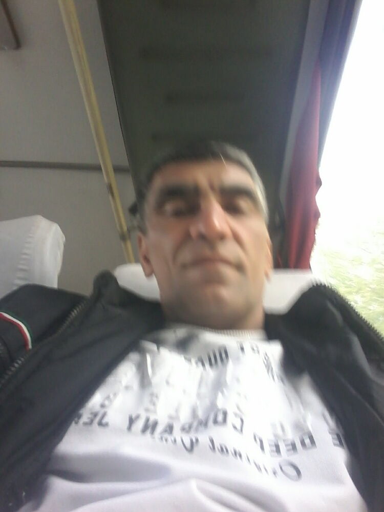 ,   Etibar, 47 ,   ,   , c , 