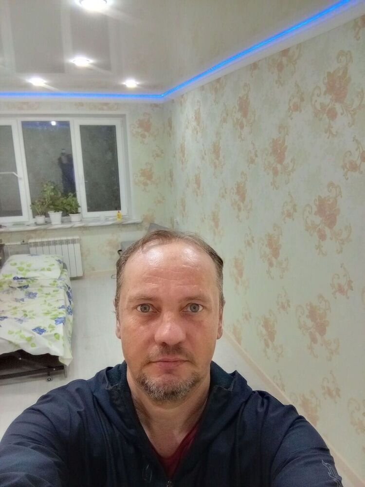  43027883  , 48 ,    