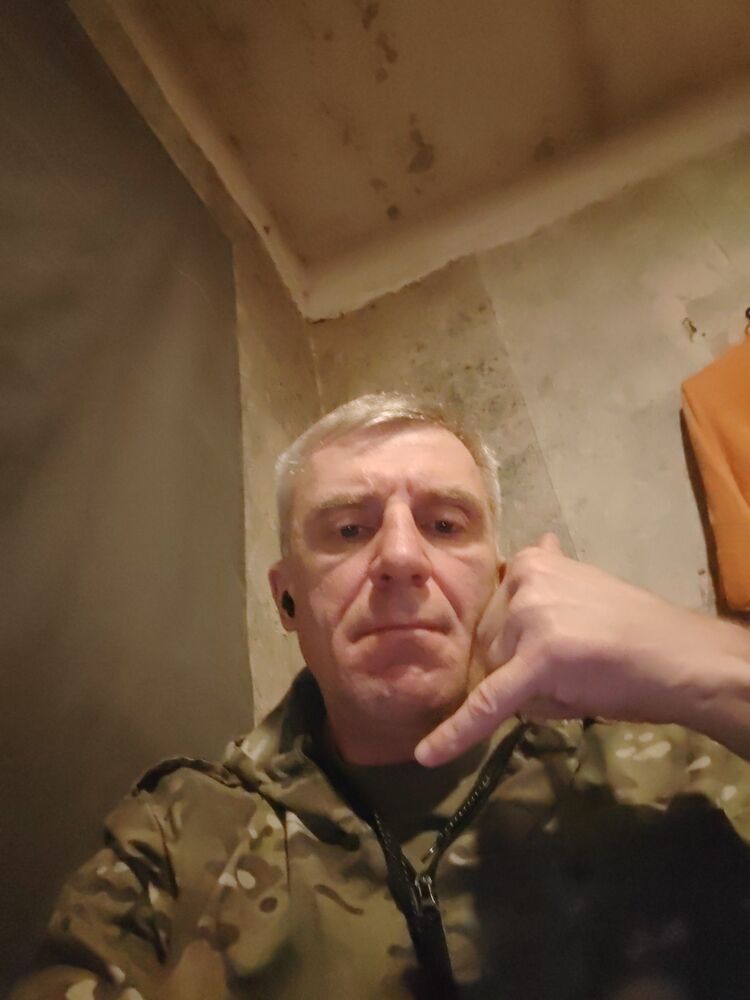  53202413  , 44 ,    