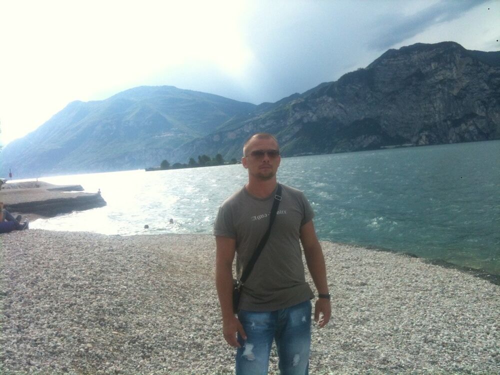  5621533  Igor, 38 ,    