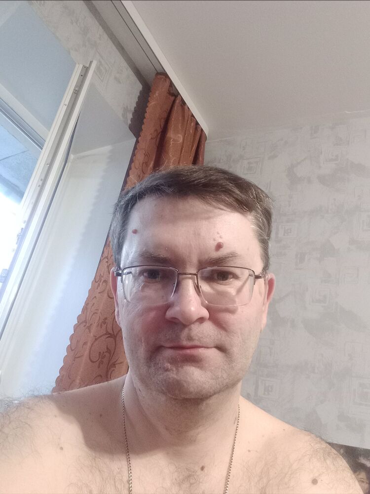  34622973  , 28 ,    