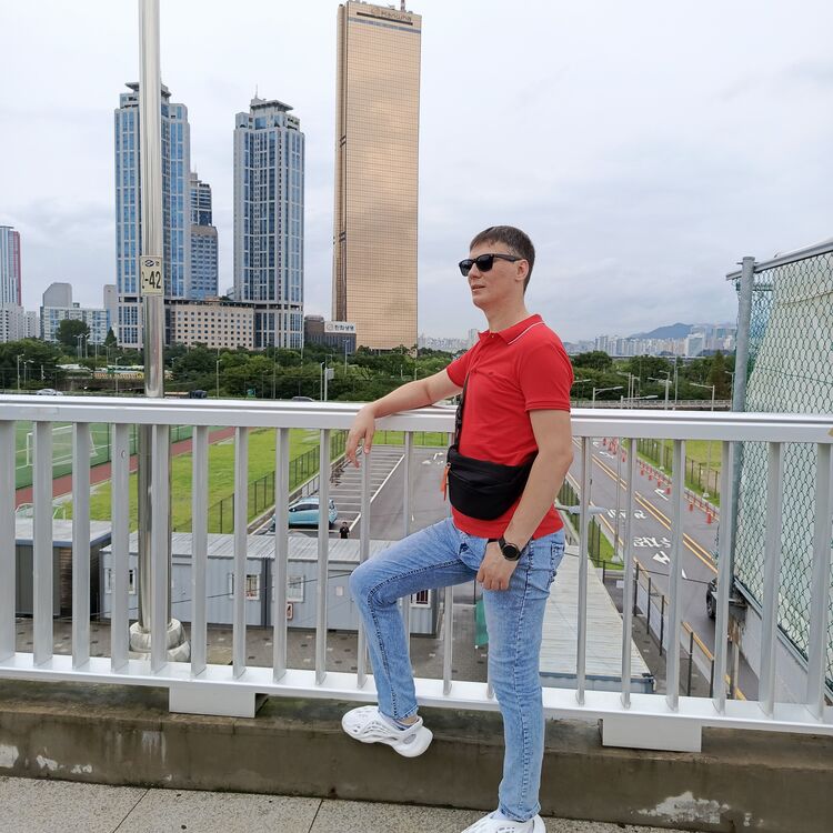  45078533  Vlad, 33 ,    