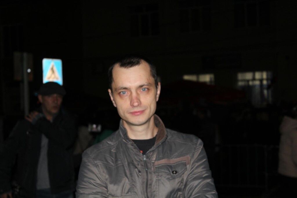  17965153  Pavel, 46 ,    