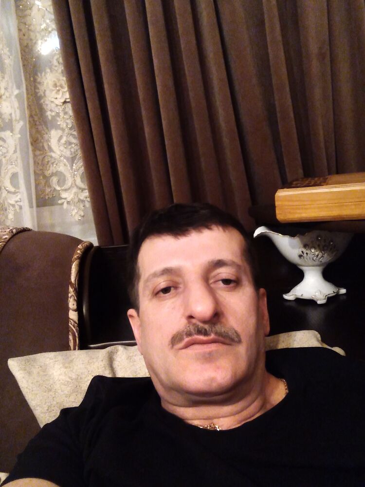  29760573  Rauf, 52 ,    