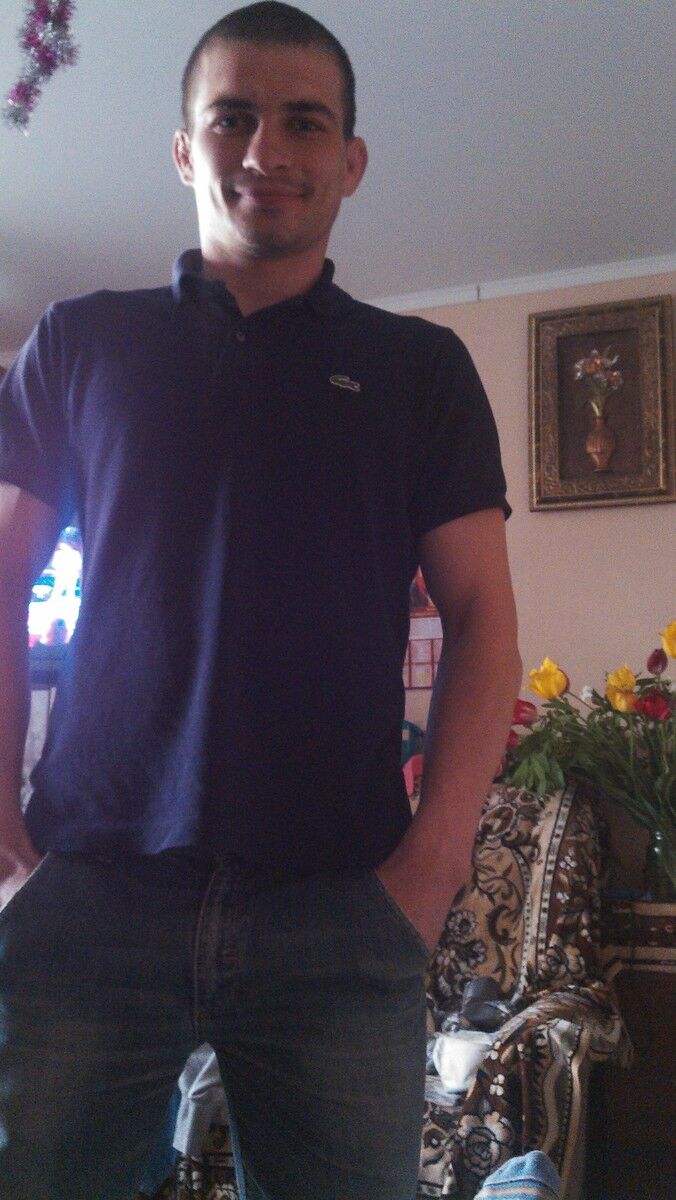  6297943  Andrian, 40 ,    