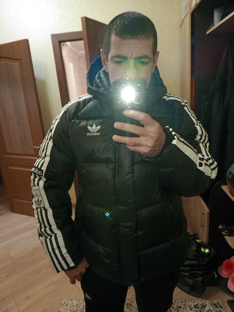  49521953  , 32 ,    