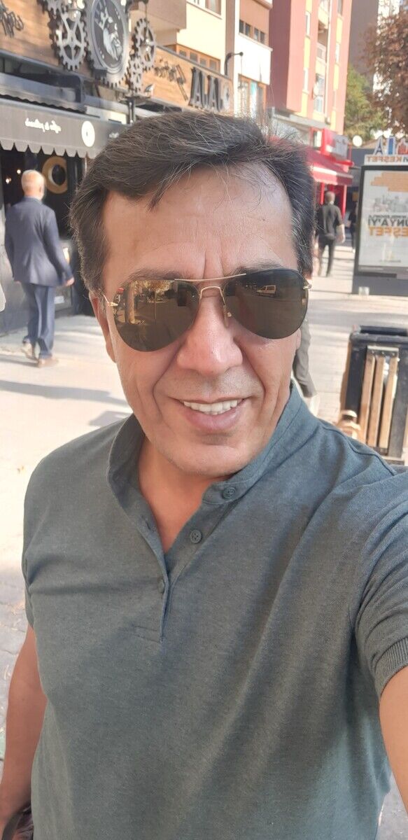  22261083  Adnan, 58 ,    