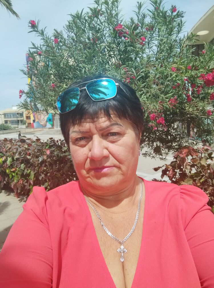  Granadilla de Abona,   lina, 56 ,   c 