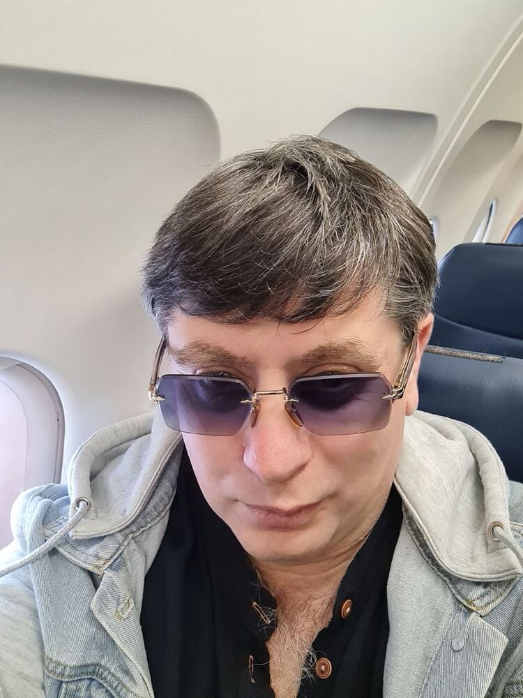  53801423  , 53 ,    King George