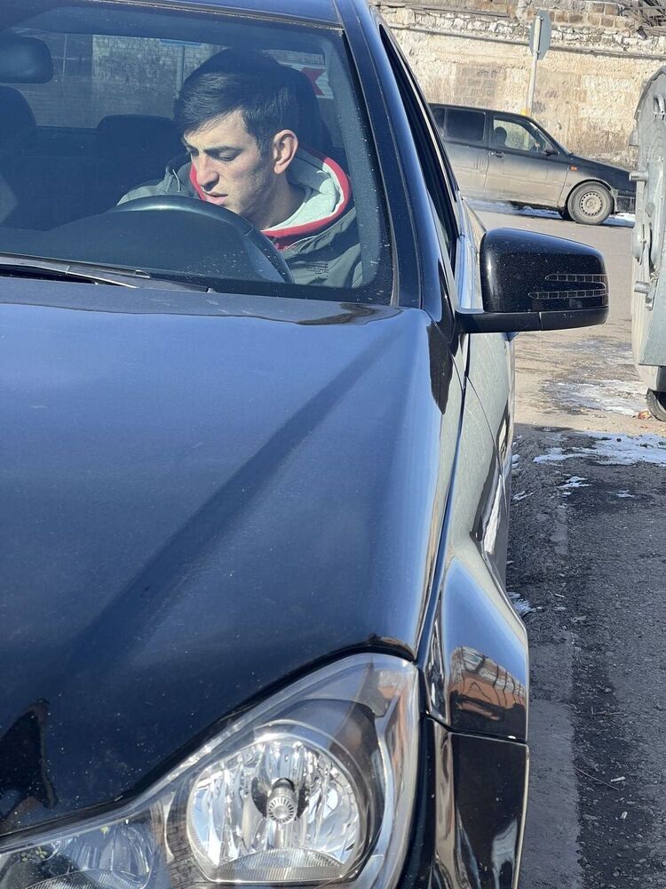  32328343  Aleksey, 30 ,    