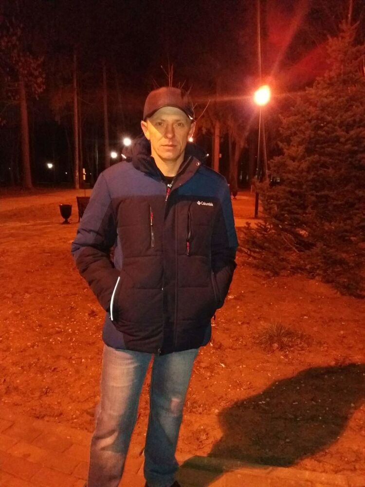  18424803  , 40 ,    