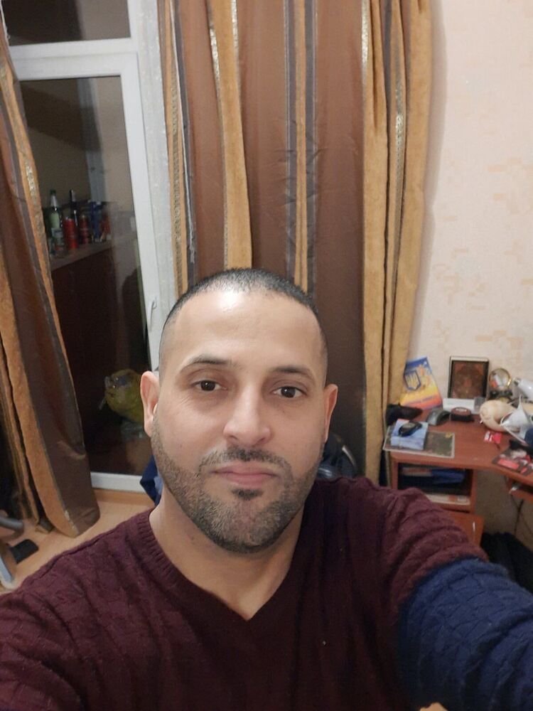  51149413  Nashwan, 39 ,    