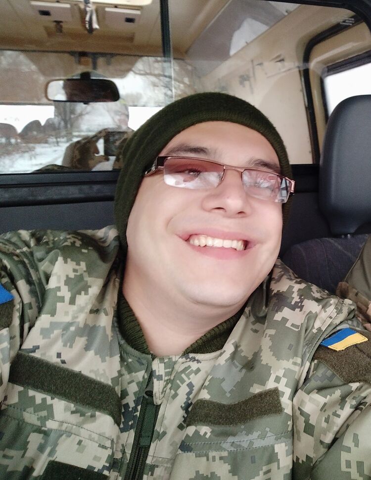  15085683  , 33 ,    