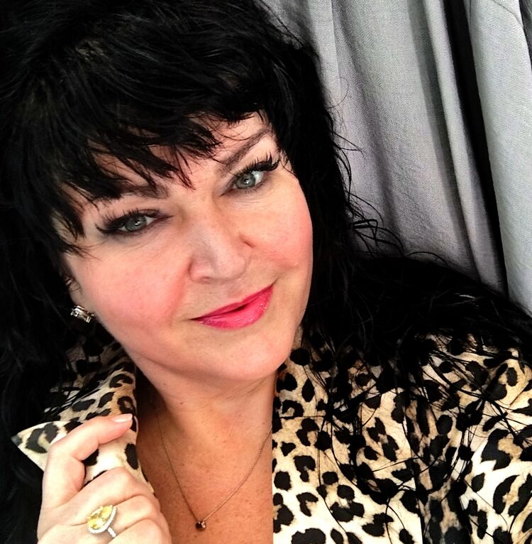  Bodrum,   Luna, 48 ,   c 
