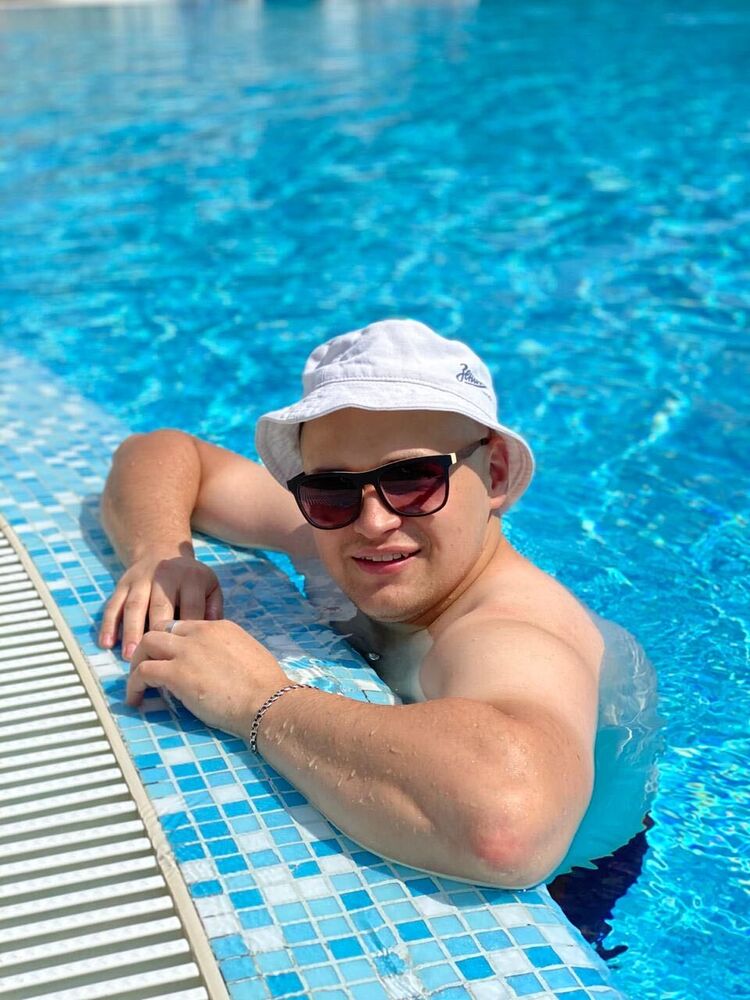 ���� 25359543 ������� ��������, 32 ����, ���� ���������� � �����-����������