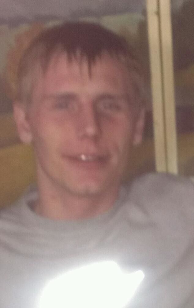  4223323  , 40 ,    