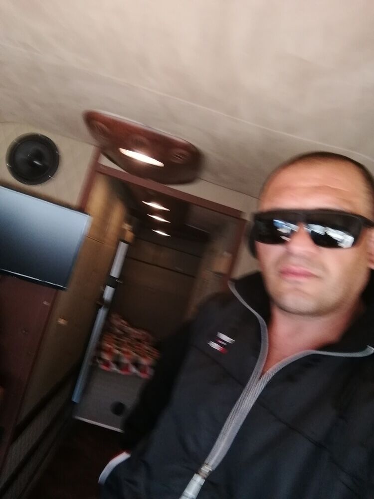  20453473  , 42 ,    --