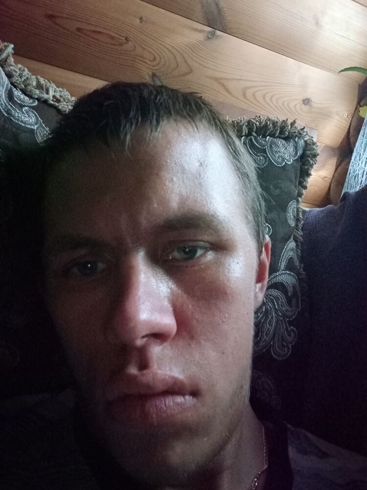  38373823  , 24 ,    