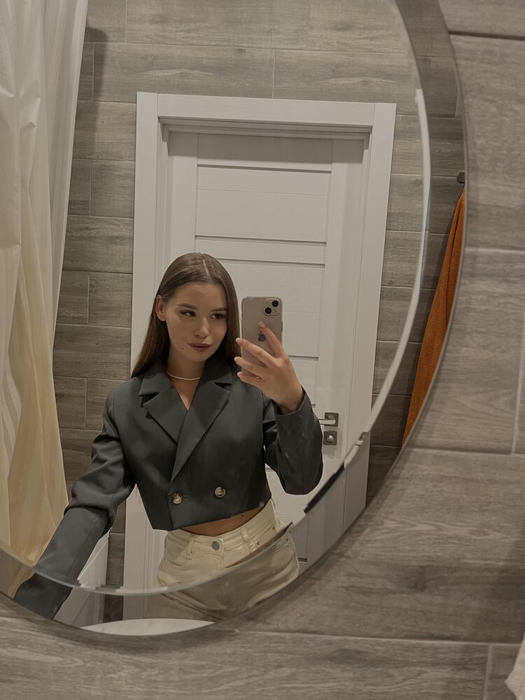  ,   Polina, 20 ,   ,   