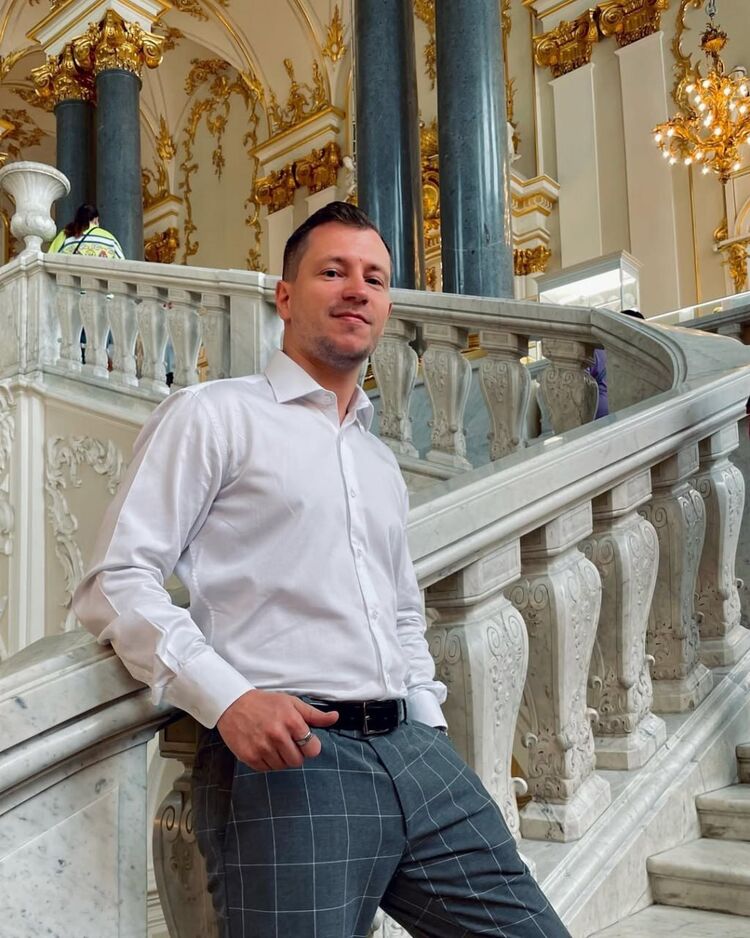 ���� 54884563 ������� ����, 42 ����, ���� ���������� � ����������