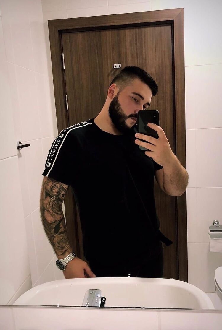  ,   Nikita, 27 ,   ,   