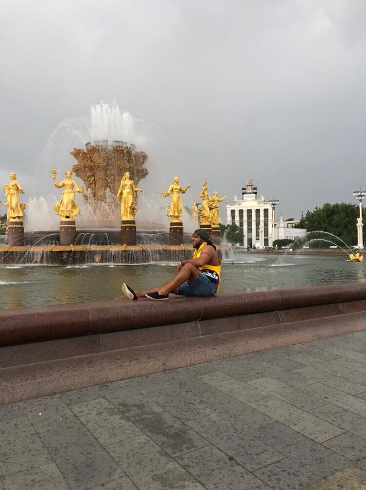  26228843  Maks, 40 ,    