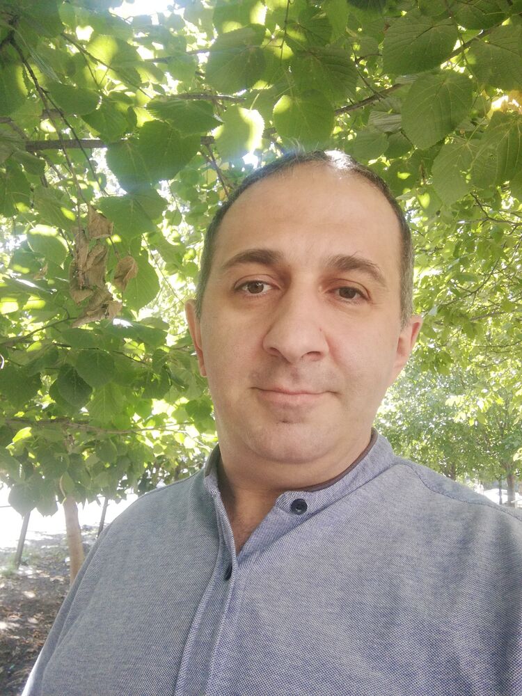  --,   , 43 ,   c 