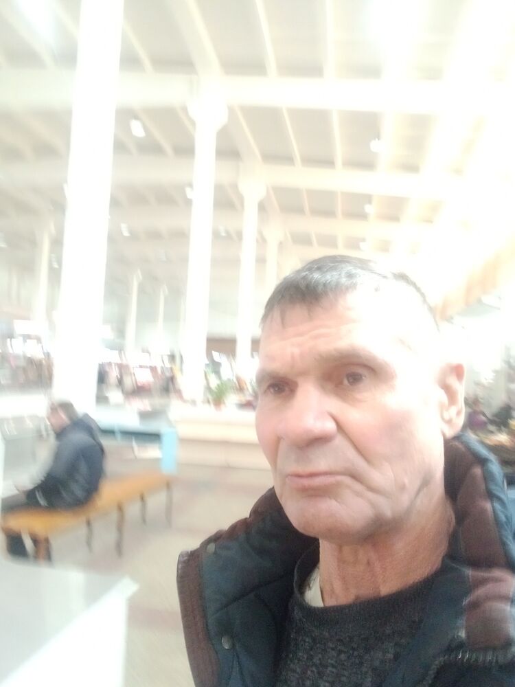  50411343  Sergey, 53 ,    