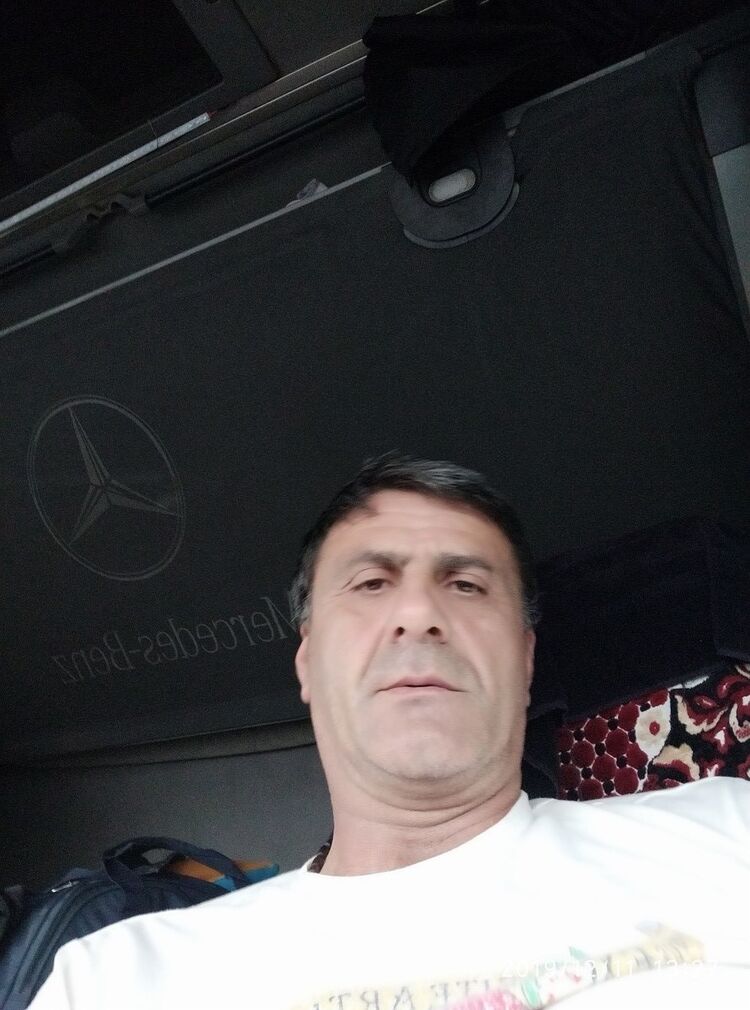  18388453  , 54 ,    