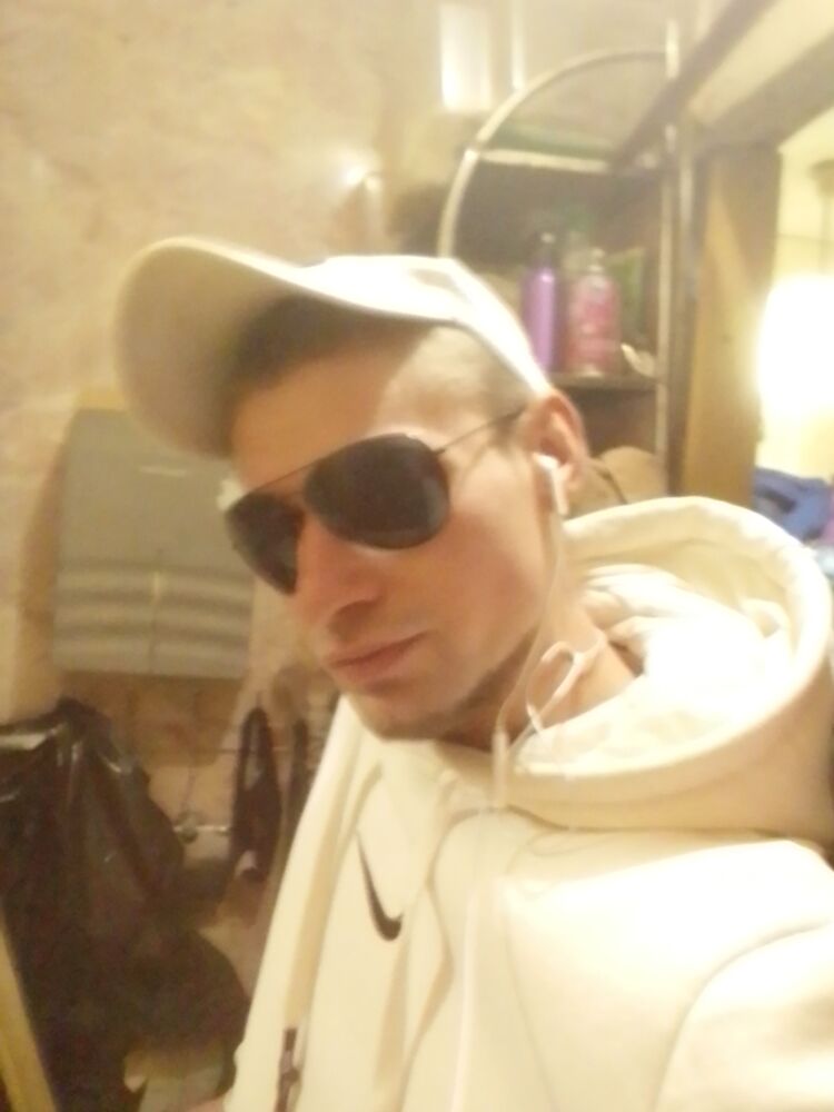 ���� 40438253 ������� ����, 32 ����, ���� ���������� � ������