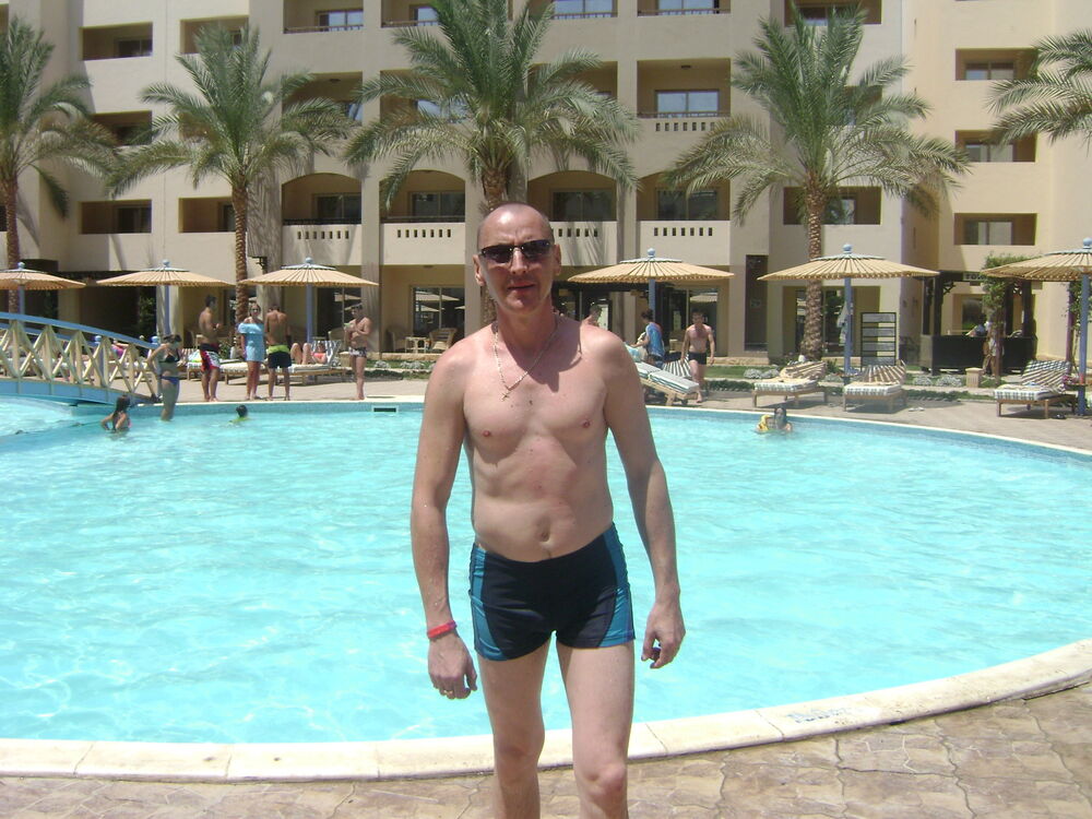  ,   SERGIO, 48 ,   c 