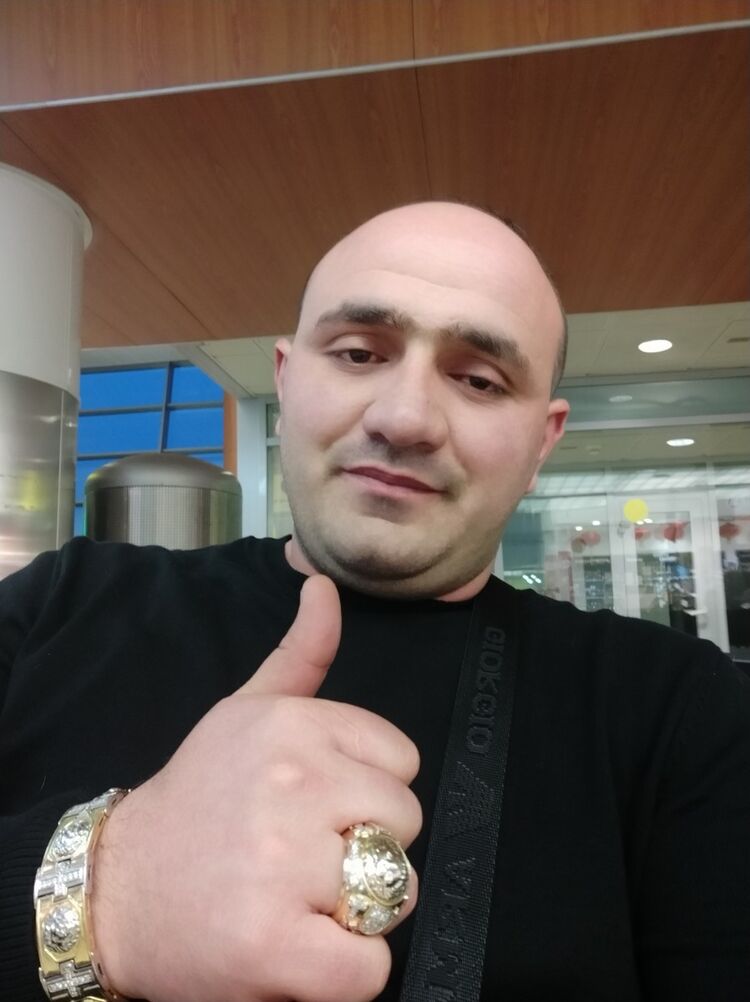 ���� 19385643 ������� �����, 36 ���, ���� ���������� � �������