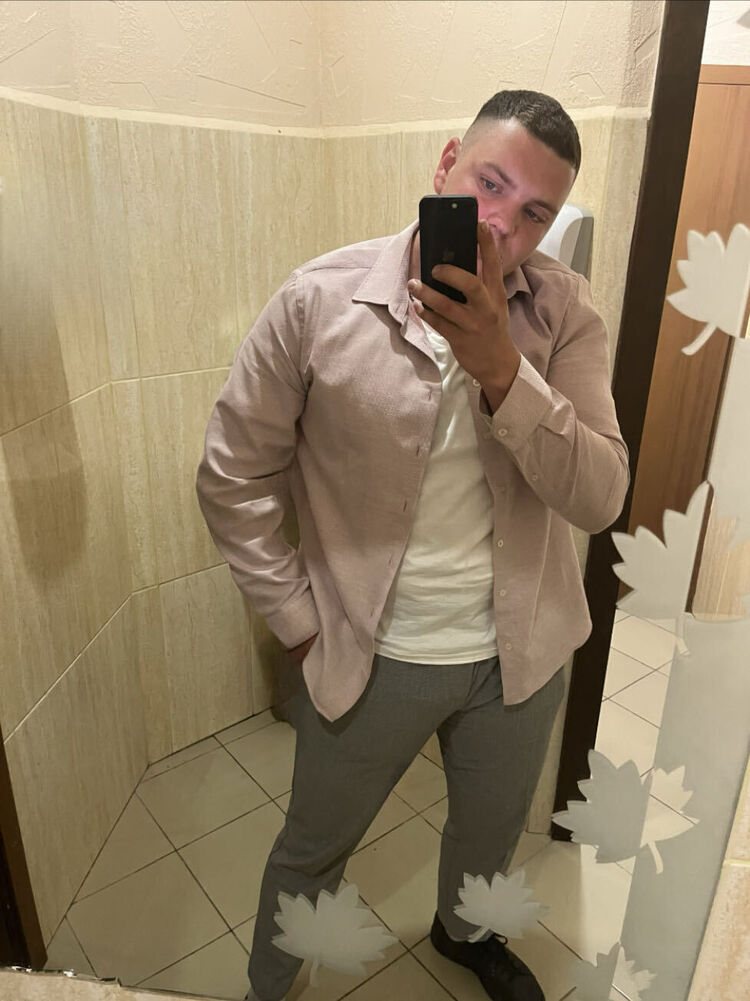  36527323  , 26 ,    
