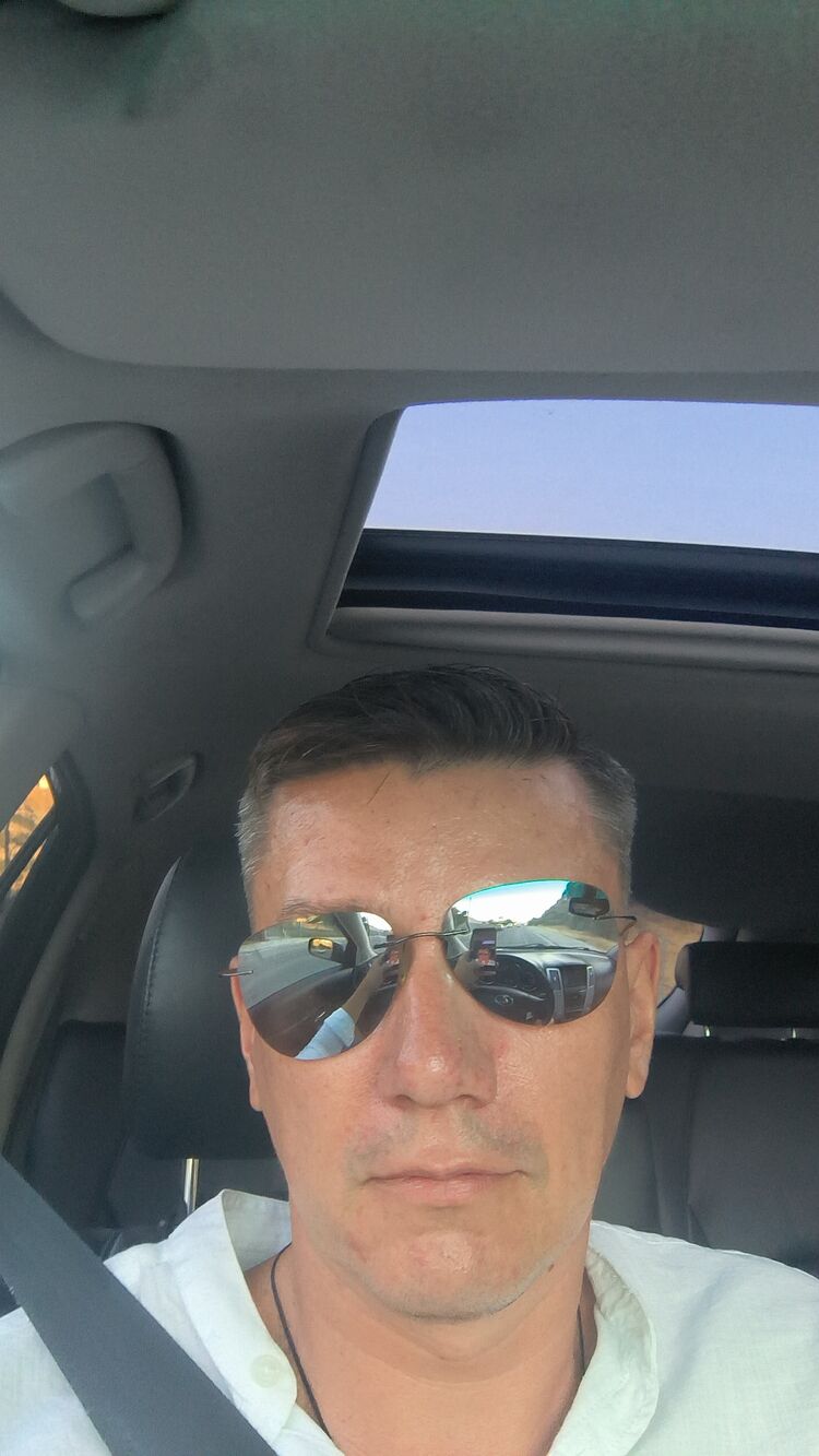  Limassol,   Konstantin, 42 ,   ,   , c , 