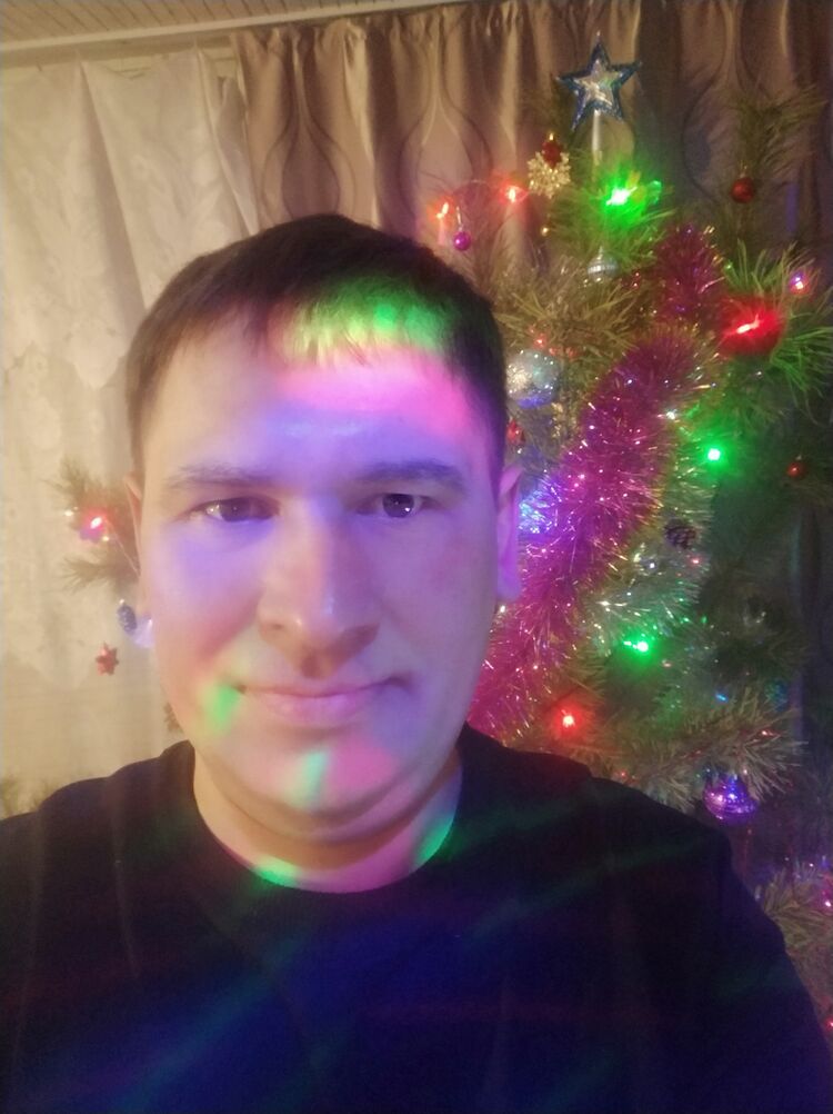  25317503  Ruslan, 44 ,    