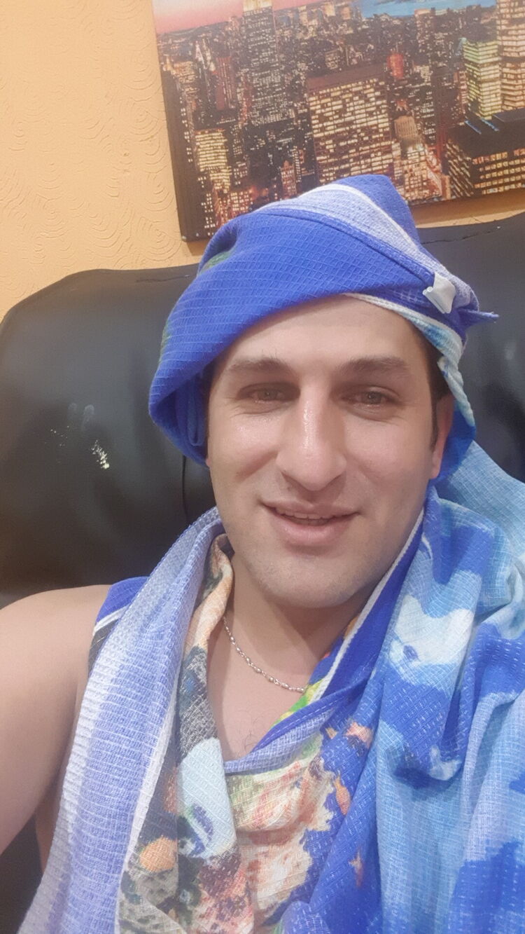  23664083  , 39 ,    