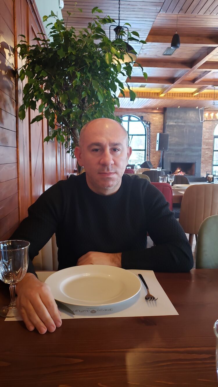 ���������� �������, ���� ������� Gio, 44 ����, ������������ ��� ������, ����� � ���������