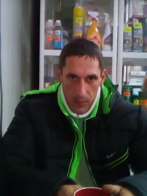  ,   Tolik, 45 ,   