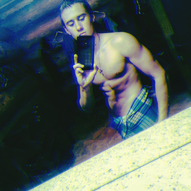  ,   Vlad, 28 ,  